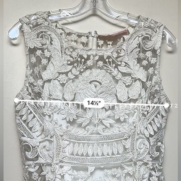 Pankaj & Nidhi White Lace Overlay Mini Dress Sheath Size 4 - Picture 11 of 13